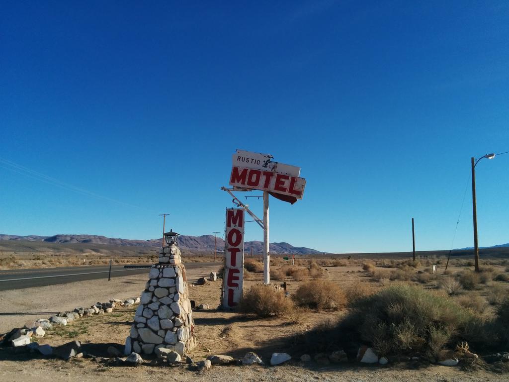 Rustic Oasis Motel Olancha Buitenkant foto